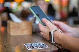 5 bonnes raisons d'utiliser le QR Code dans sa stratégie Marine lavaur